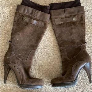 GUESS Brown suede winter boots